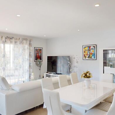 Maison 5 pièces 250000 €