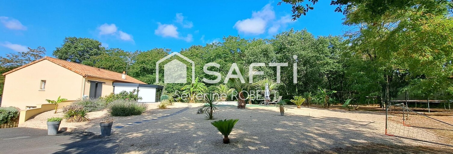 Maison 8 Pièces 147 m² à vendre à Roiffé (86120)