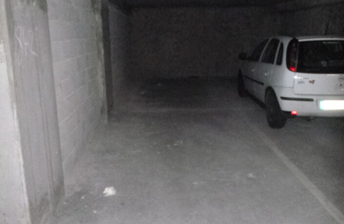 Garage en centre ville — photo 2