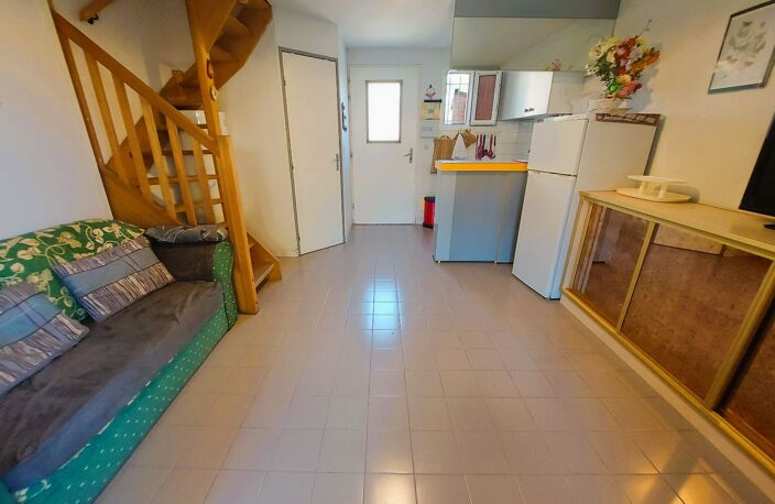 Villa — photo 3