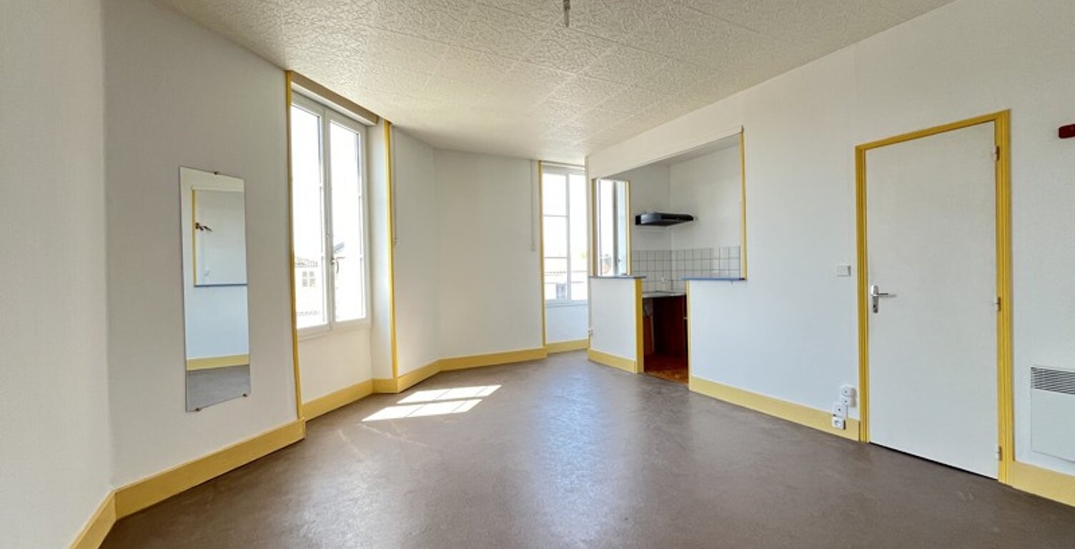 Vente appartement 2 pièces 45 m² Saujon (17600) — photo 1