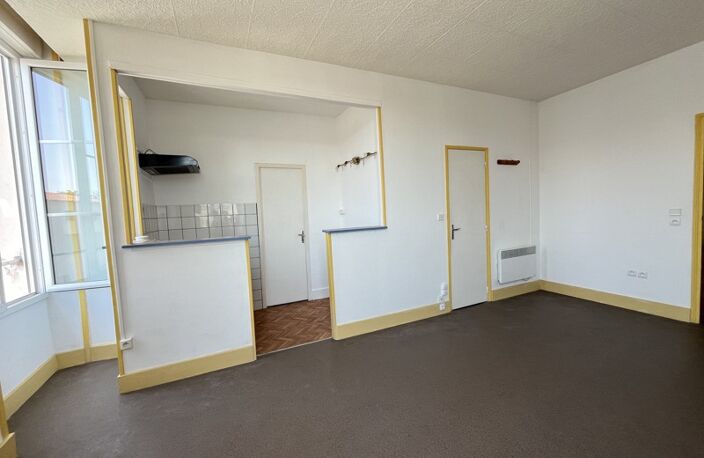 Vente appartement 2 pièces 45 m² Saujon (17600) — photo 2
