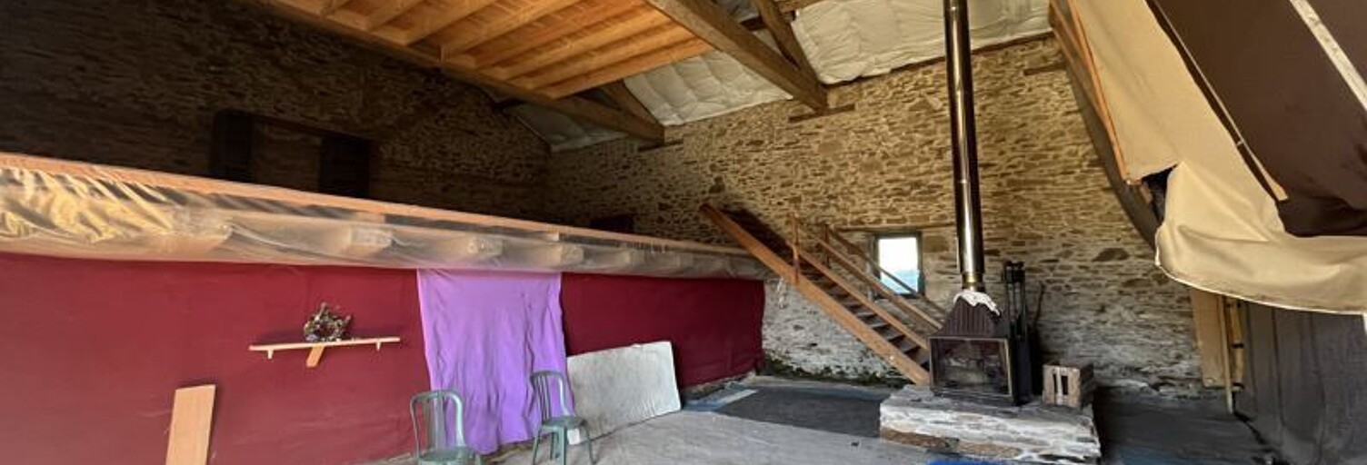 Maison 1 Pièce 37 m² à vendre à Mialet (24450)