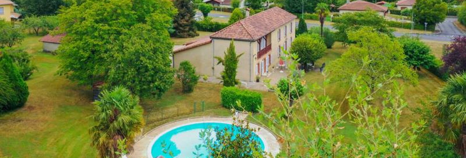 Maison 8 Pièces 190 m² à vendre à Mirande (32300)