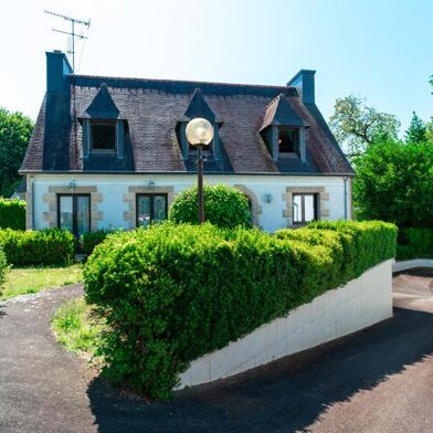 Maison 6 pièces 322995 €