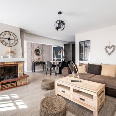 Maison 6 pièces 207716 €