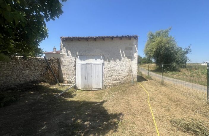 Charentaise de 4 pièces principales — photo 2