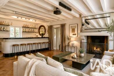 Maison 11 pièces 749000 €