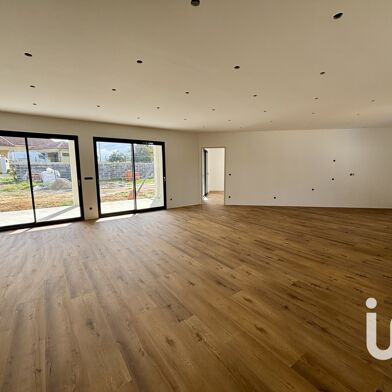 Maison 4 pièces 330000 €