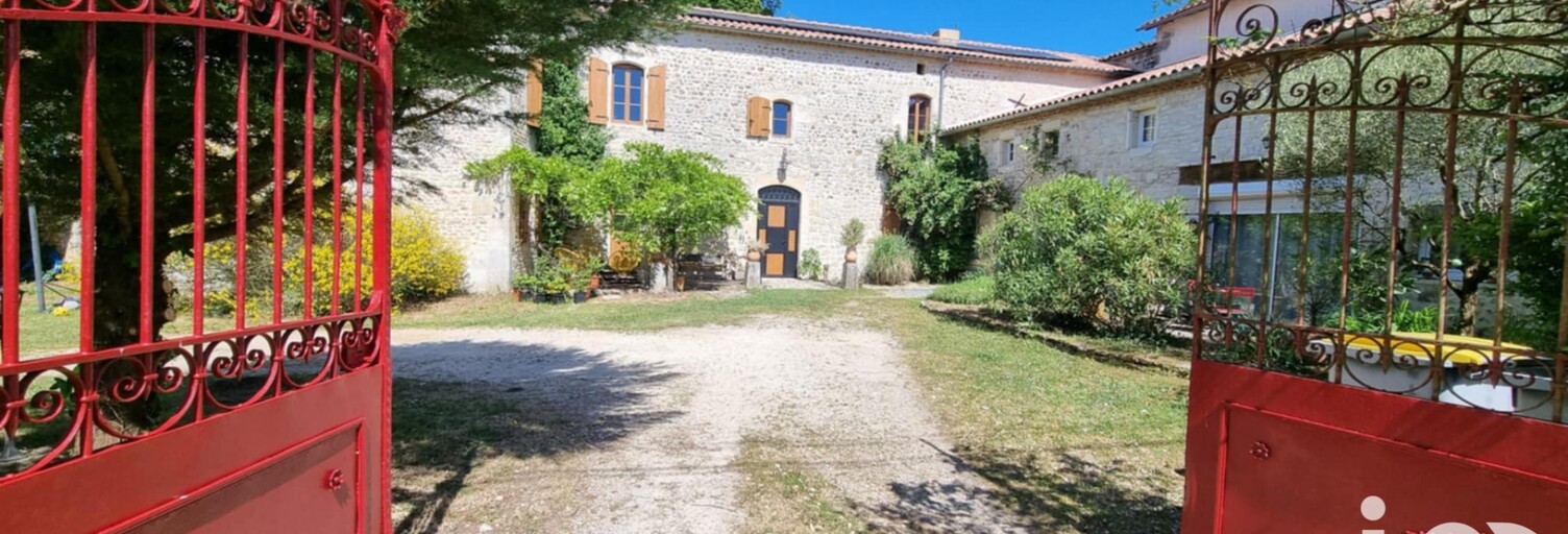 Maison 12 Pièces 361 m² à vendre à La Tâche (16260)