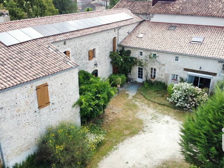 Vente Maison/villa 12 pièces — photo 1