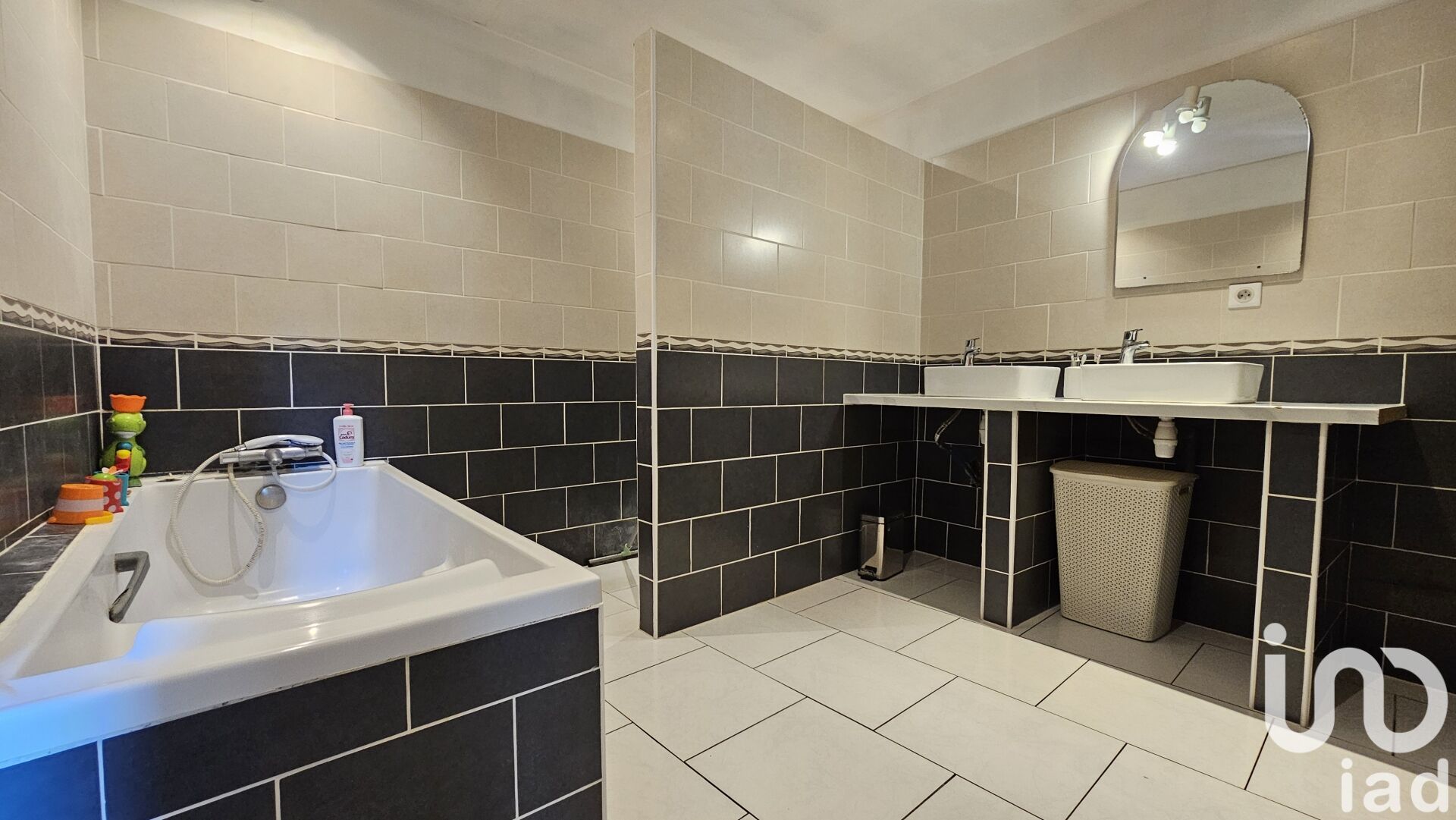 Vente Maison/villa 8 pièces - Photo 3