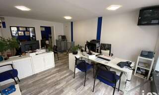 Commerce  60 m² à louer à Saint-Fargeau-Ponthierry (77310)