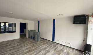 Commerce  60 m² à louer à Saint-Fargeau-Ponthierry (77310)