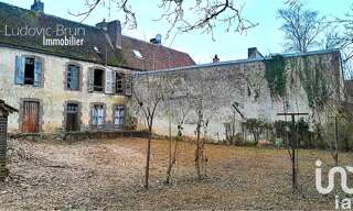 Immeuble  657 m² à vendre à Tannerre-en-Puisaye (89350)