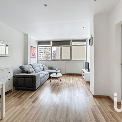 Appartement 2 pièces 135000 €