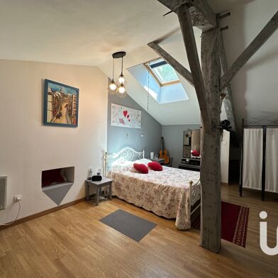 Maison 9 pièces 242000 €