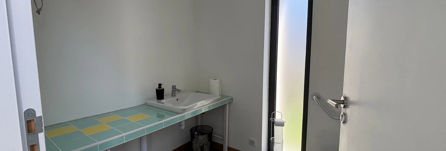 Commerce  85 m² à louer à Saint-Junien (87200)