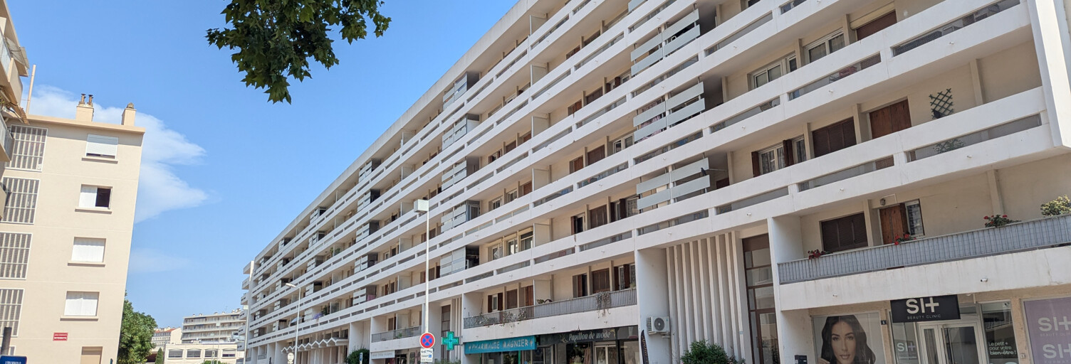 Appartement 2 Pièces 55 m² à vendre à Toulon (83000)