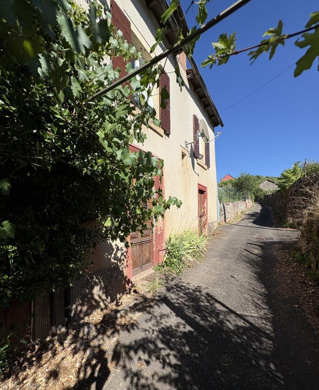 Villa / Maison  T4 à vendre Valady 12330