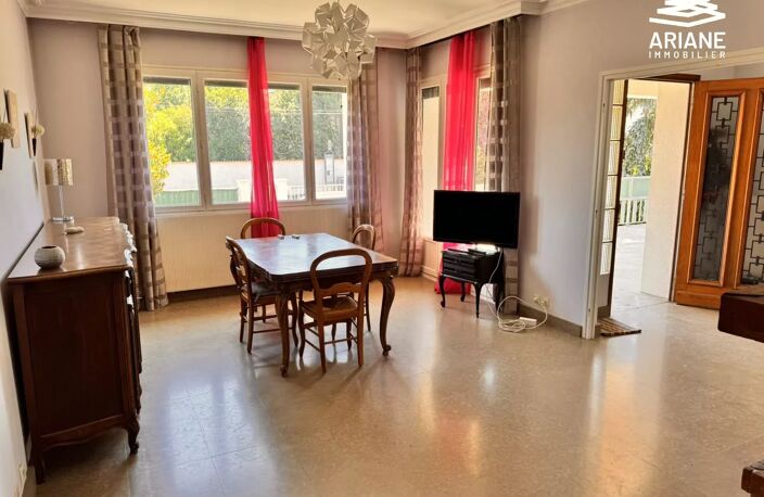 Maison T5 de 135m² sur 874m² de terrain — photo 4