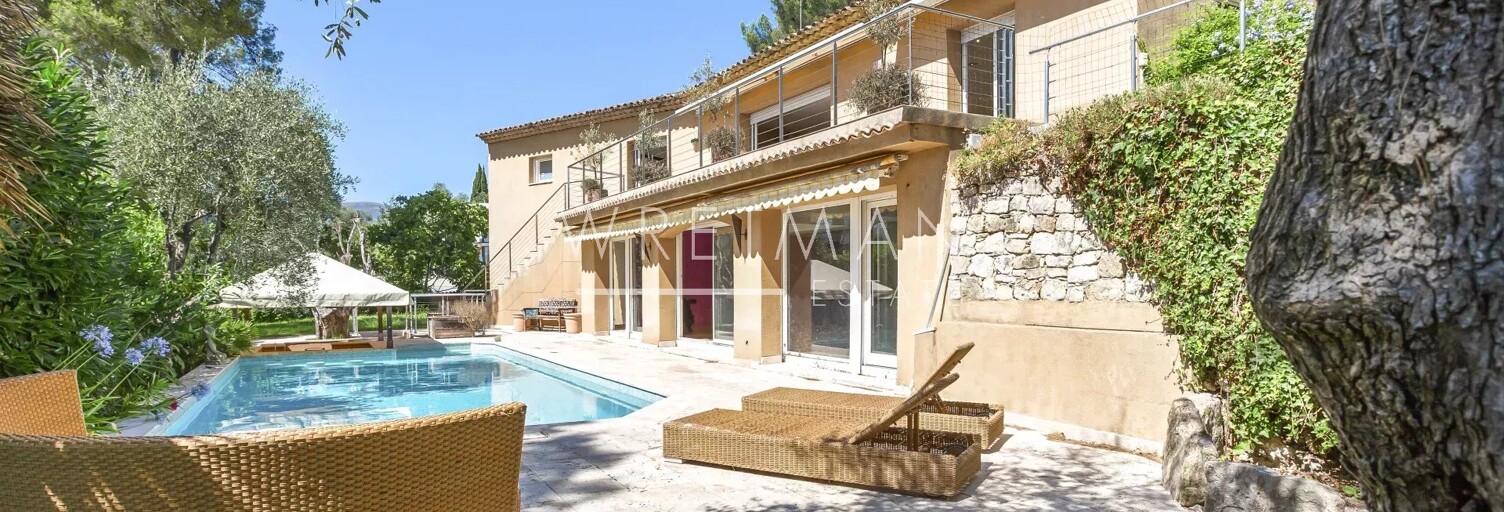 Maison 9 Pièces 430 m² à vendre à Roquefort-les-Pins (06330)