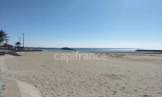 Commerce  900 m² à vendre à Mauguio (34130)