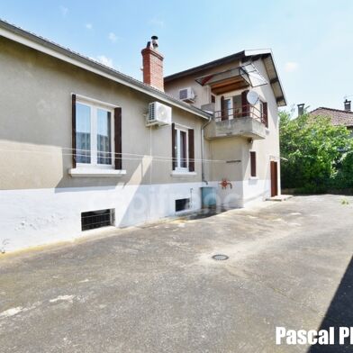 Maison 5 pièces 395000 €