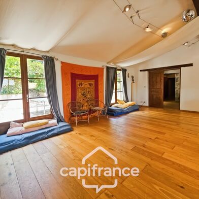 Maison 14 pièces 590000 €