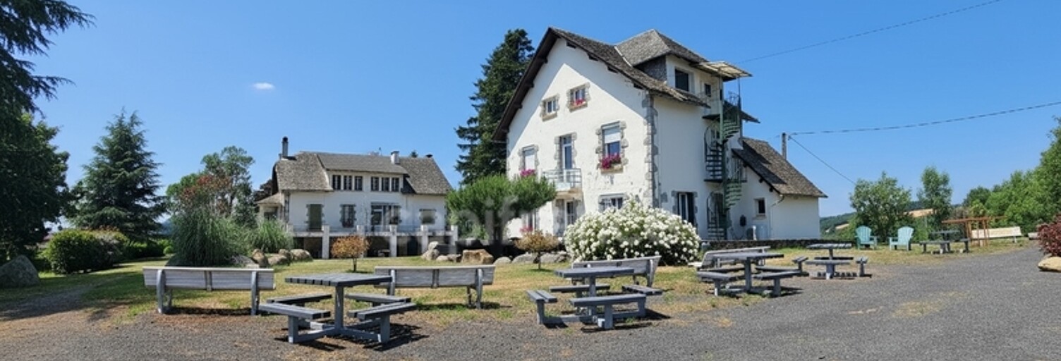 Maison 16 Pièces 1100 m² à vendre à Montsalvy (15120)