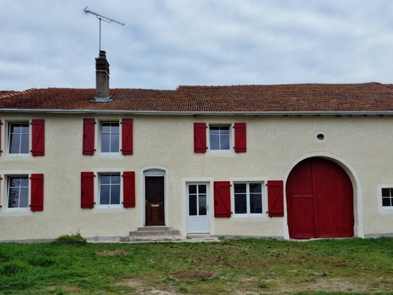Dpt Vosges (88), à vendre proche CONTREXEVILLE - FERME LORRAINE à réhabiliter / Terrain env 4000 m2 — photo 1