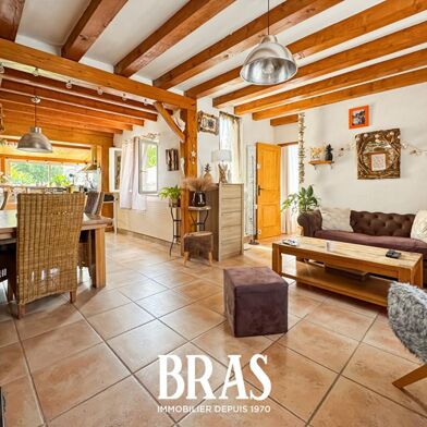 Maison 5 pièces 399000 €