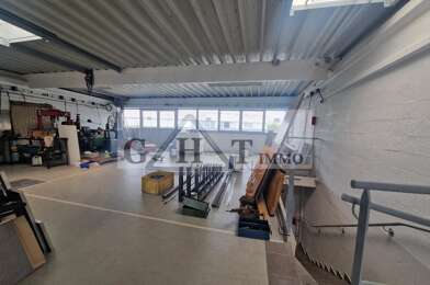 Local industriel  3130 €
