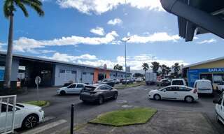 Commerce 2 Pièces 125 m² à louer à Saint-André (97440)