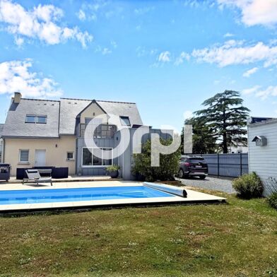 Maison 5 pièces 564300 €