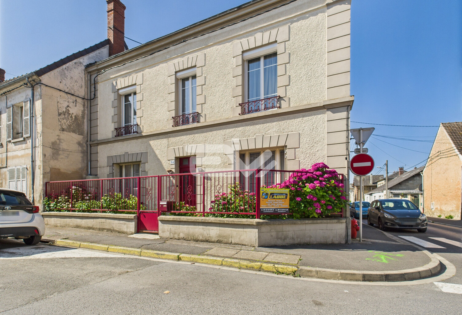 Vente maison 8 pièces 225 m² Fère-en-Tardenois (02130) — photo 1
