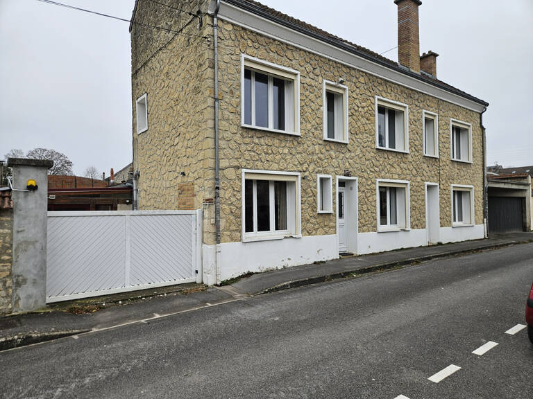 Maison 8 pièces 225 m² — photo 1