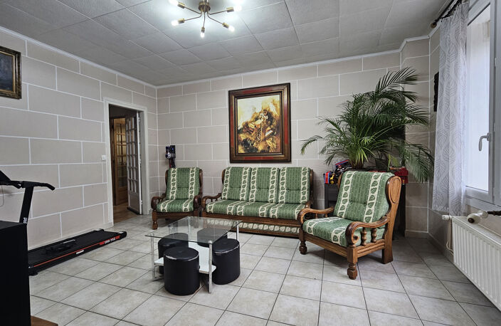 Vente maison 8 pièces 225 m² Fismes (51170) — photo 3