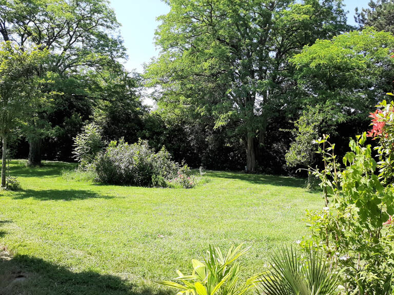 Terrain à construire    — photo 1