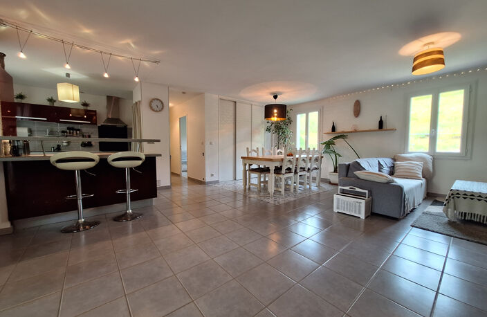 Villa T6 sur terrain de 4140 m² — photo 2