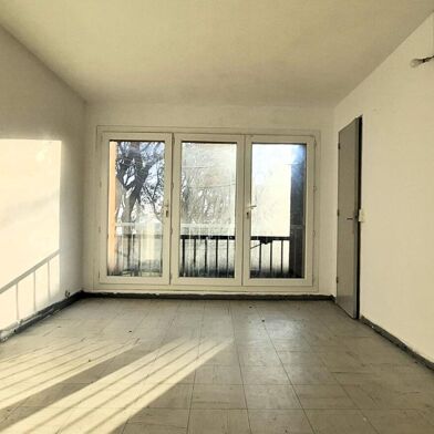 Appartement 4 pièces 48000 €