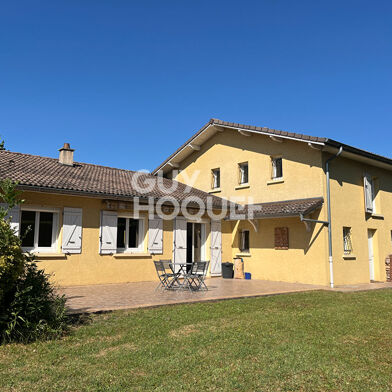 Maison 5 pièces 1400 €