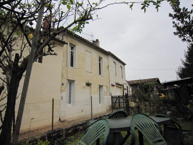 Maison à vendre à Guîtres - Idéale pour primo-accédants - EXCLUSIVITE — photo du bien