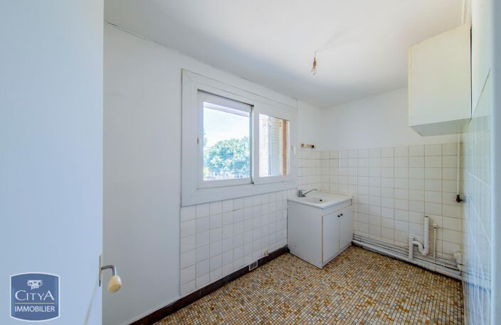 Vente appartement 1 pièce 27 m² Poitiers (86000) — photo 4