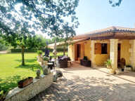 Draguignan villa F6 197m2 piscine garage terrasse 3800m terr — photo 4