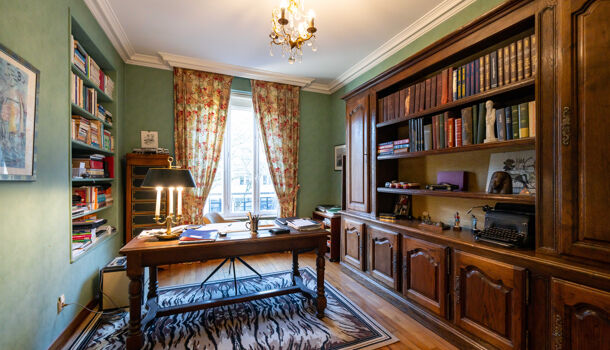 Villa / Maison 10 pièces  à vendre Reims 51100