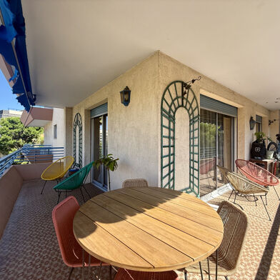 Appartement 4 pièces 470000 €