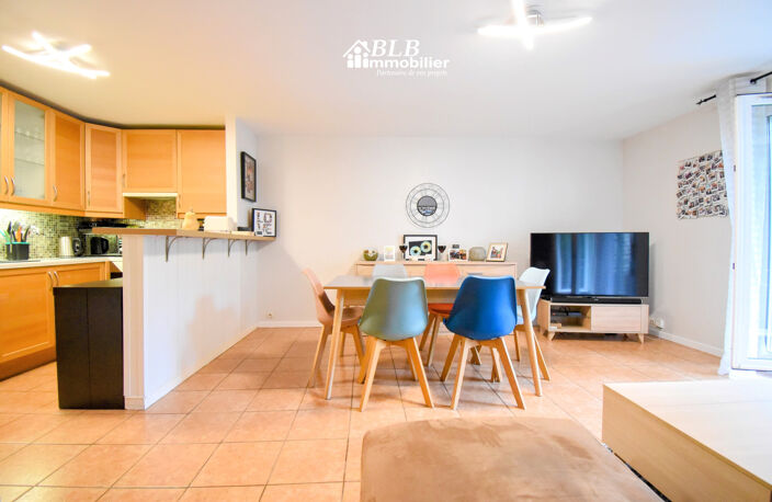 F2 - TRAPPES - BALCON — photo 4
