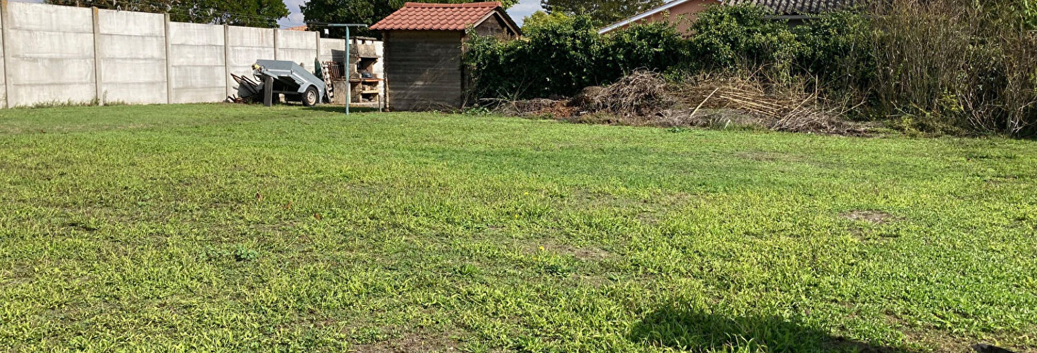 Terrain  355 m² à vendre à Pauillac (33250)