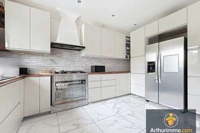 Maison 7 pièces 496000 €